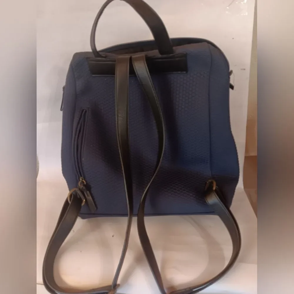 Elliott Lucca Olivera Neoprene Quilted Backpack. Unisex. Travel . Business Casua